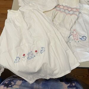 Bundle of Infant Gowns/tShirts & crib sheets